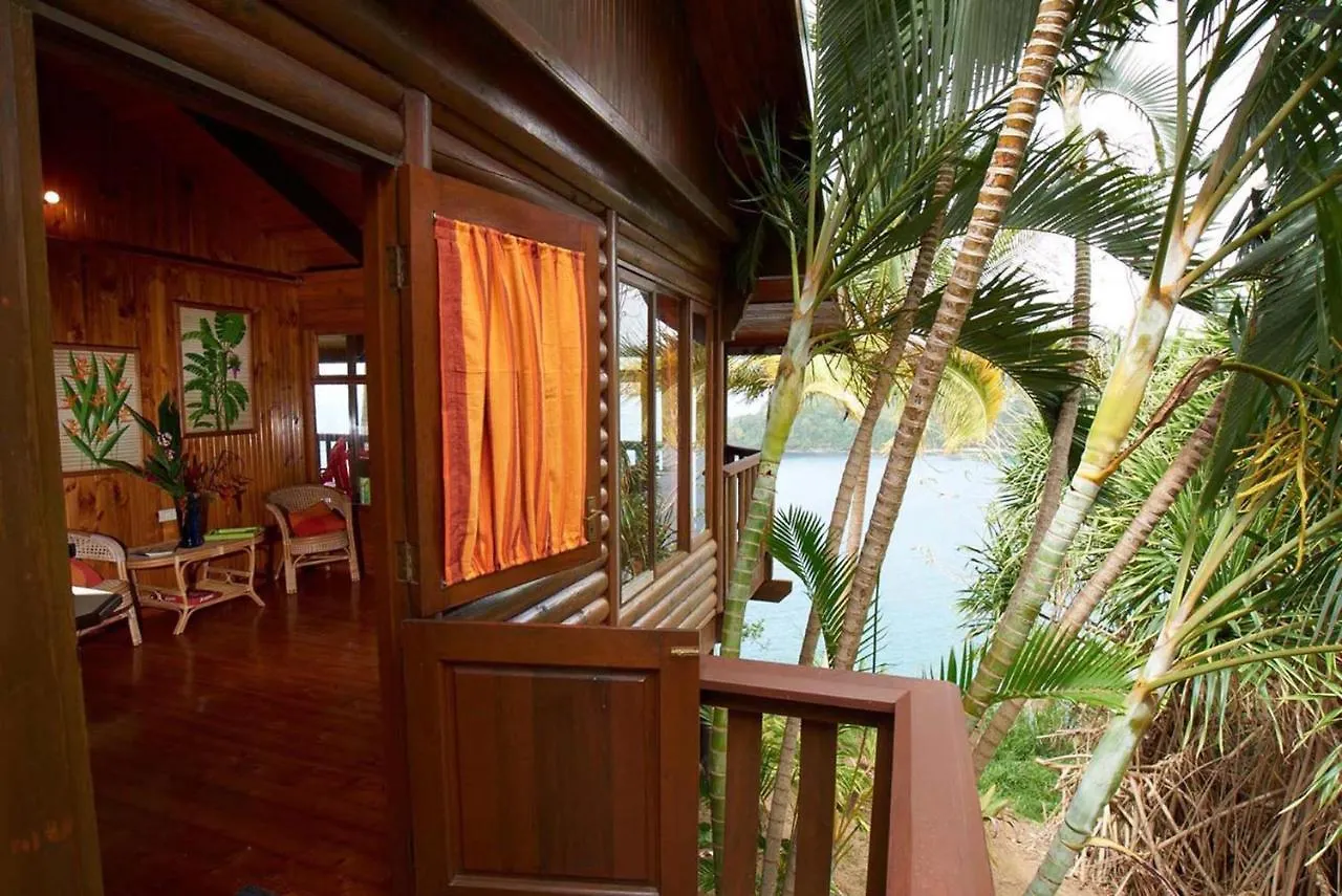 Erasmus Cove Tobago 0*, Scarborough Trinidad a Tobago